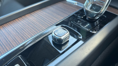 Volvo XC60 2.0 T8 [455] RC PHEV Ultimate Dark 5dr AWD Gtron Estate